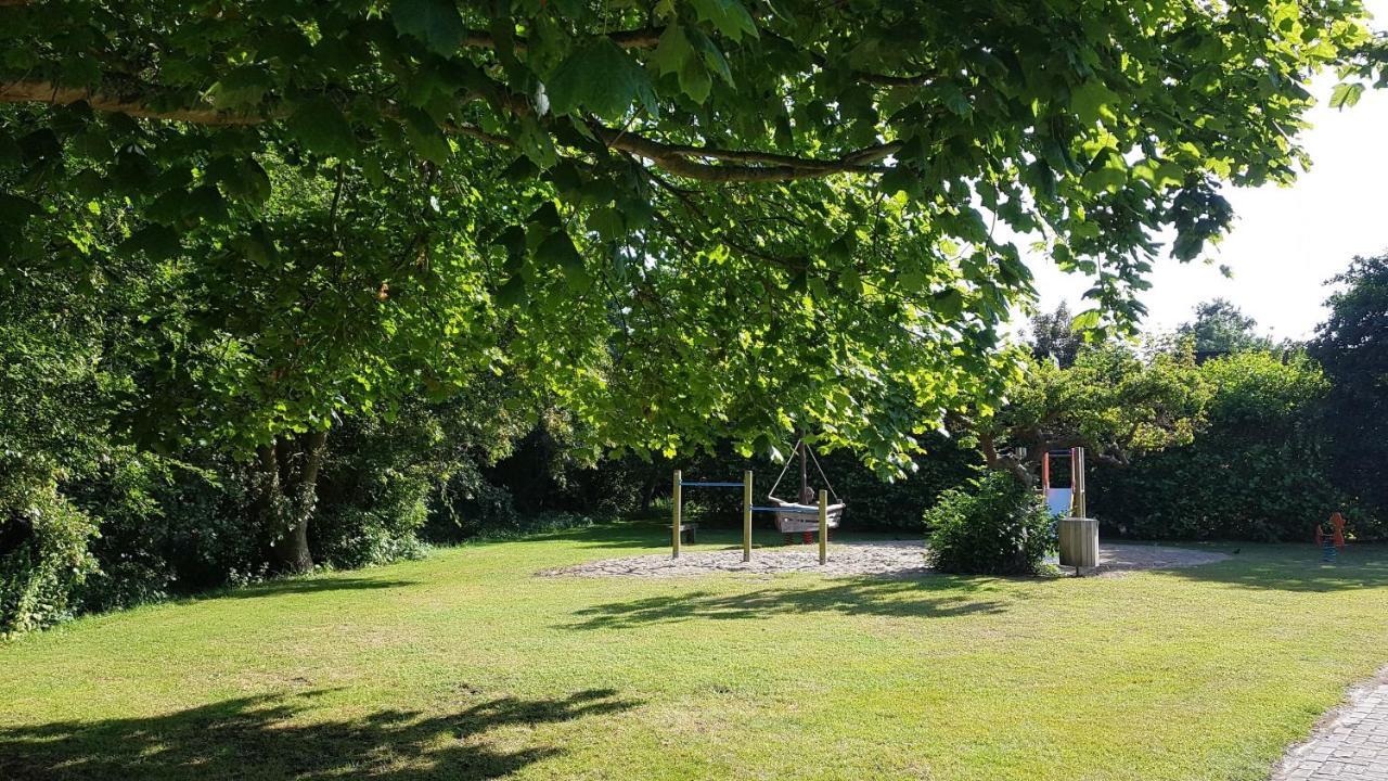 Buitenplaats Schouwen Burgh-Haamstede Buitenkant foto